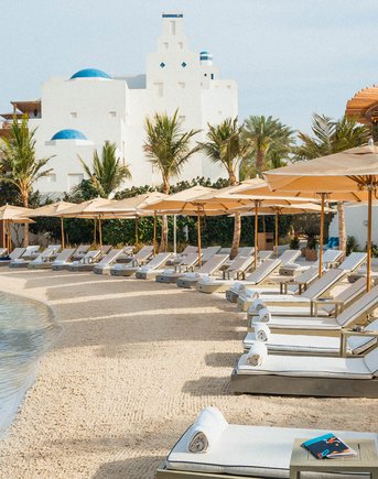 Discover the best beach clubs in Dubai: 2024 edition