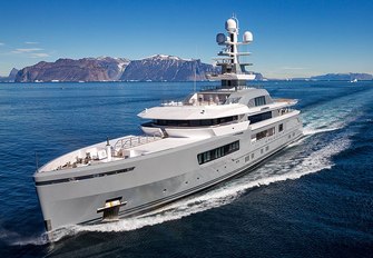 Cloudbreak Yacht Charter in Mediterranean