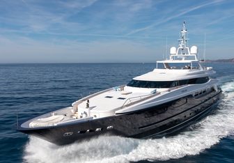 Mischief Yacht Charter in Australia