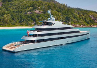 Savannah Yacht Charter in Caribbean