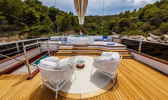 Clase Azul yacht charter Tramontana Sail Yacht