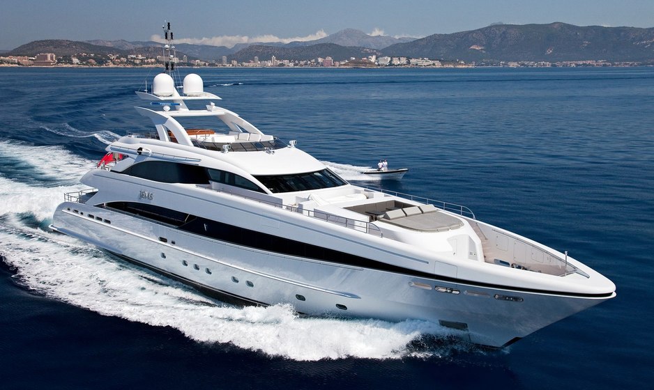 Escape on a last minute discounted Italy yacht charter with 44M Heesen yacht rental JEMS